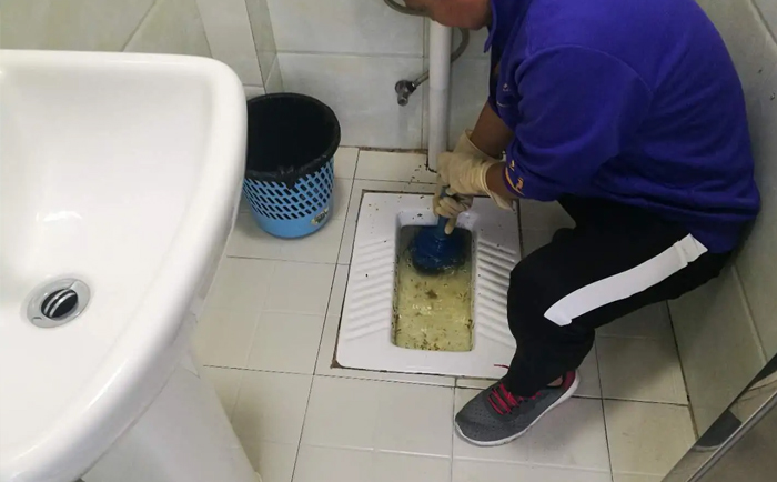 贵德疏通蹲坑